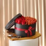 بوكس الورد مع الفراوله