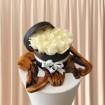 بوكس الورد الأبيض الرائع