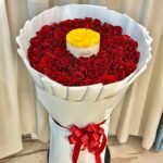 باقة ازهار ليلى مع كيكة جاناش