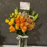 مزهرية باقة الورد الجميله