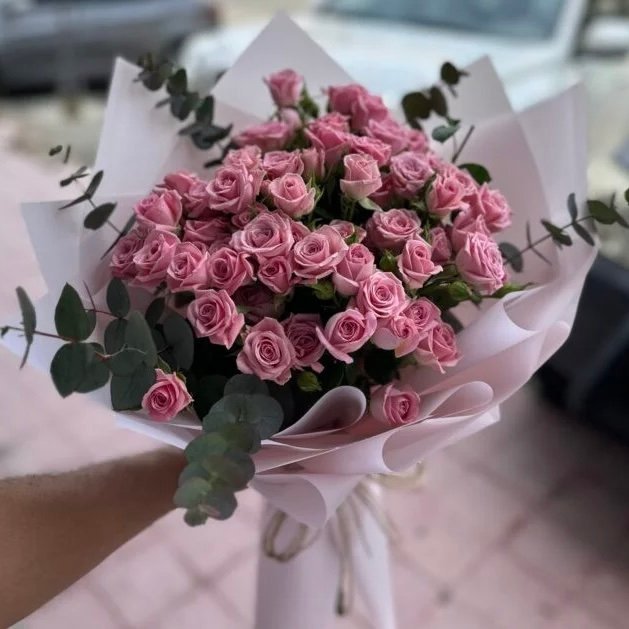 IMG_8687-scaled-e1744122100271-700x629-1.jpeg باقة بيبي روز - الصورة 1