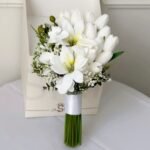 مسكة عروسه بالتوليب